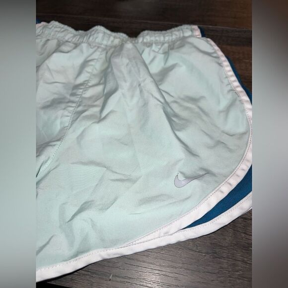 Nike Dri-Fit Blue Mesh Lined Running Shorts Size XS - Picture 3 of 6